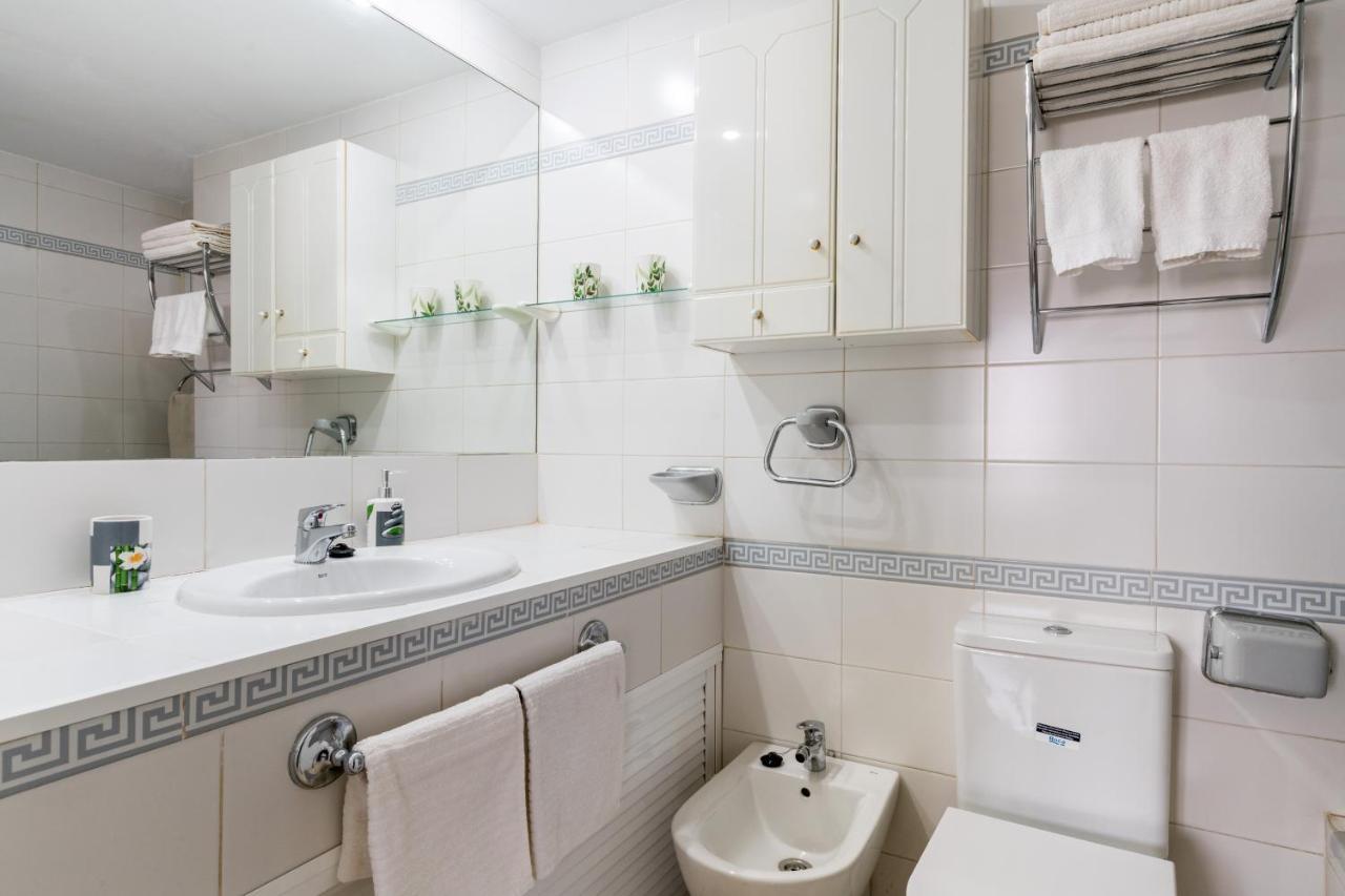 Piso 3 Dormitorios Hl Gines A 10" De Sevilla, A 20" Del Aeropuerto De Sevilla Eksteriør billede