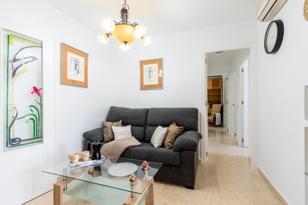 Piso 3 Dormitorios Hl Gines A 10" De Sevilla, A 20" Del Aeropuerto De Sevilla Eksteriør billede